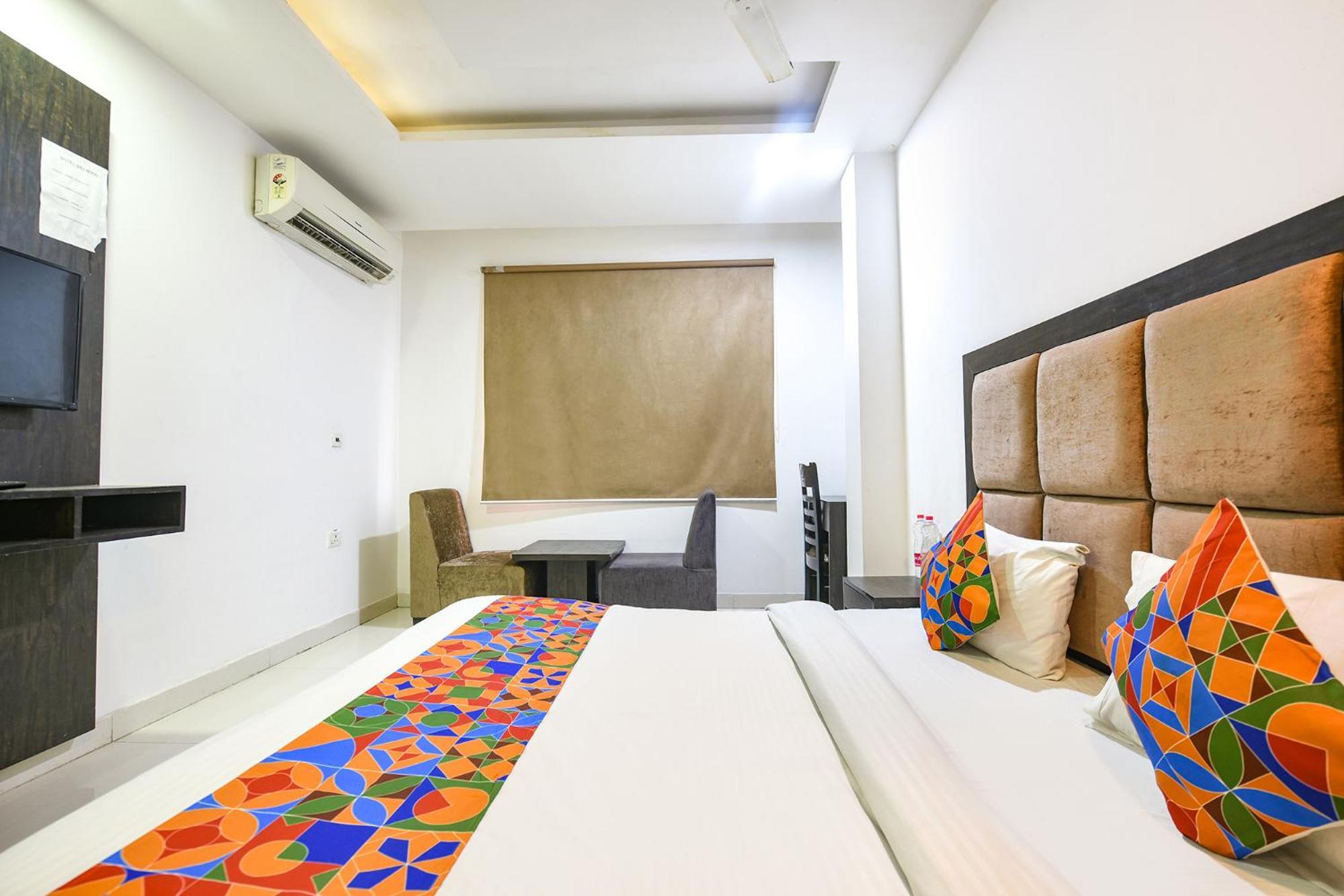 Fabhotel Belwood Near Igi Airport 뉴델리 외부 사진